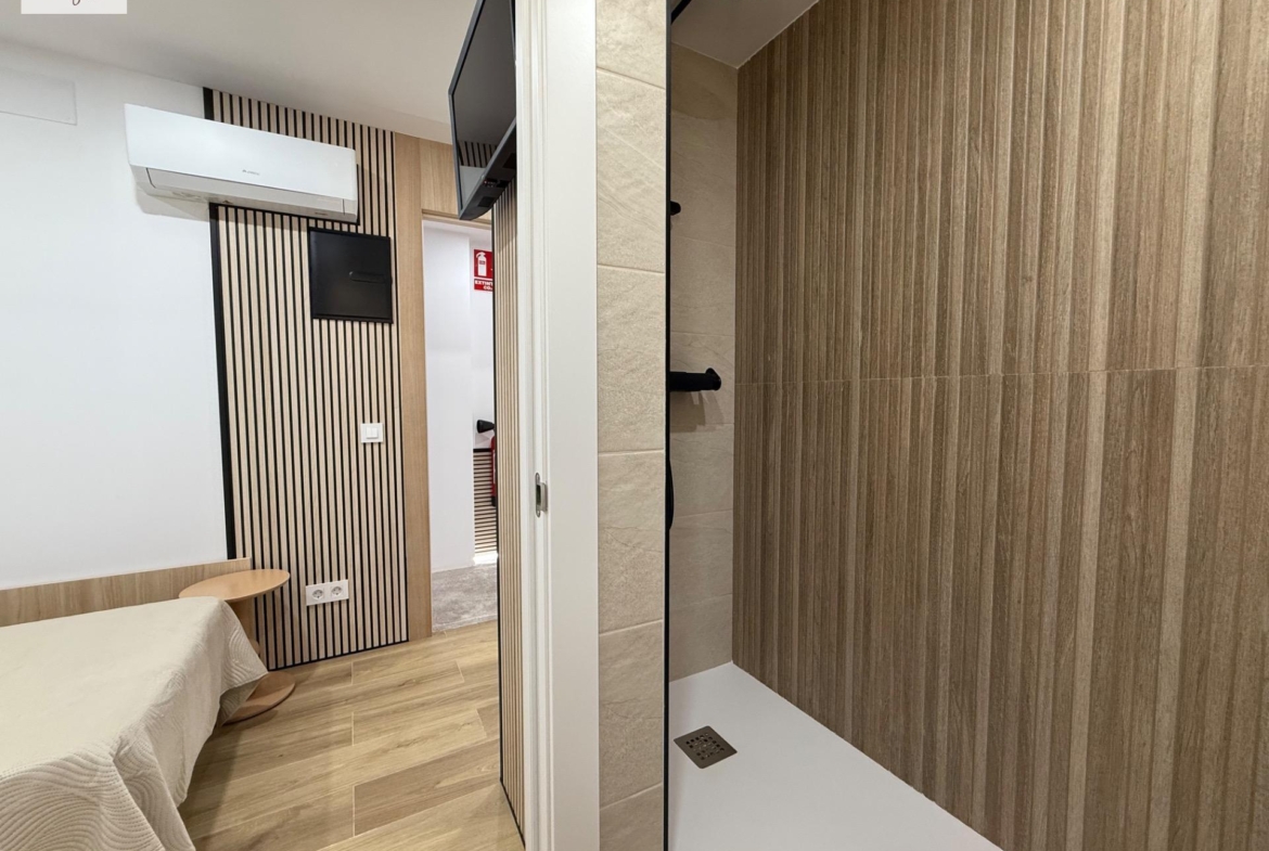 Tourist License Aparthotel-Style Apartment for Sale – Turnkey Business in the Heart of Alicante