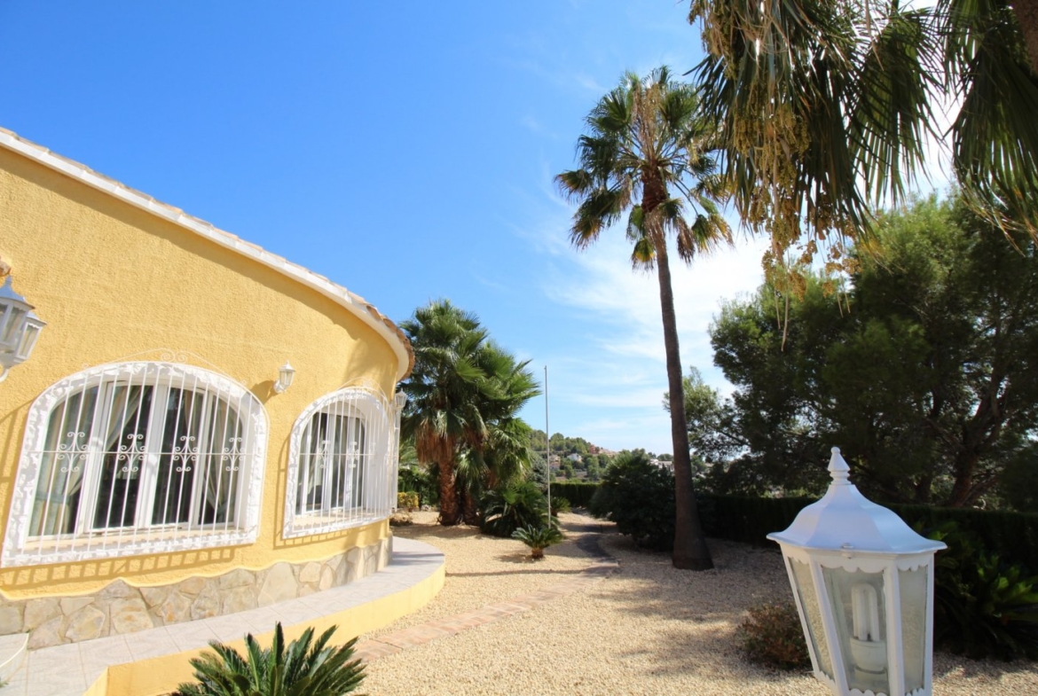 LUXURY MOUNTAIN VILLA MET ZEEZICHT