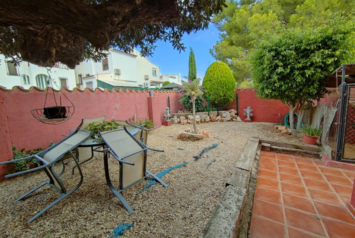 DETACHED VILLA, SPACIOUS WITH PRIVACY IN A NATURAL ENVIRONMENT IN LA NUCIA