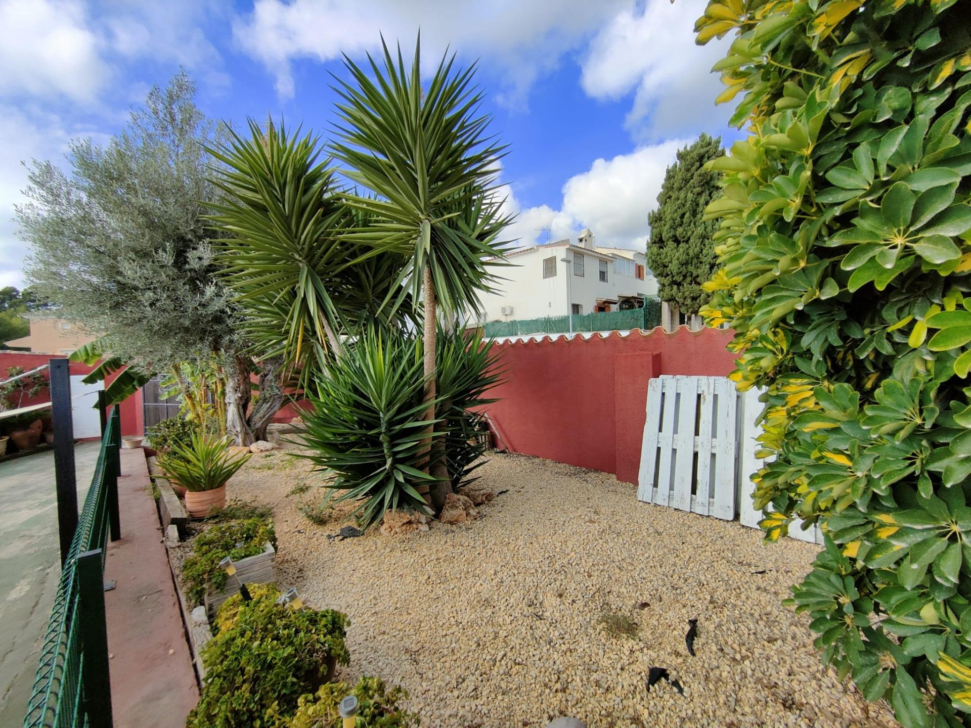 9-29-3 DETACHED VILLA, SPACIOUS WITH PRIVACY IN A NATURAL ENVIRONMENT IN LA NUCIA