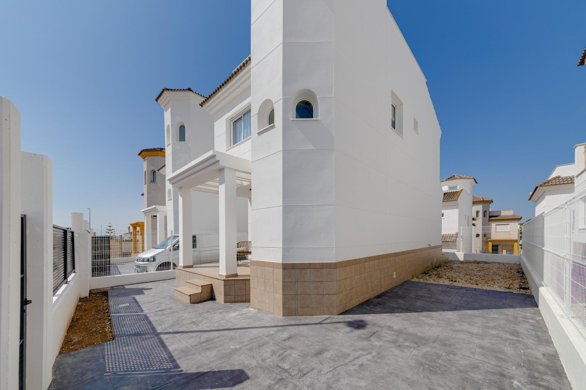 9-3-5 NIEUWE BUILD RESIDENTIAL IN SAN FULGENCIO