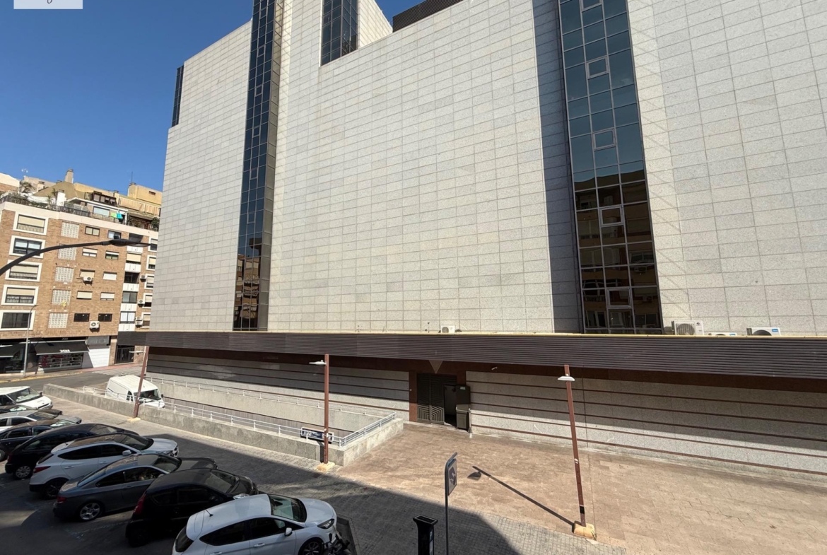 Tourist License Aparthotel-Style Apartment for Sale – Turnkey Business in the Heart of Alicante