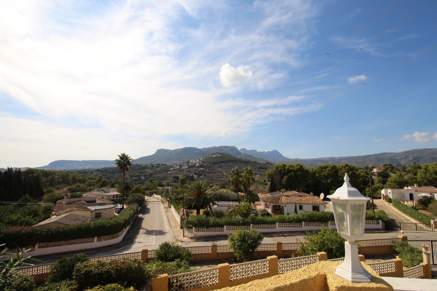 LUXURY MOUNTAIN VILLA MET ZEEZICHT