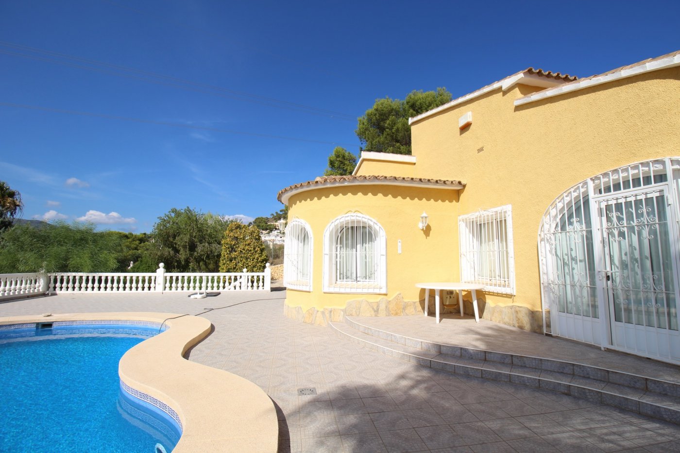 LUXURY MOUNTAIN VILLA MET ZEEZICHT