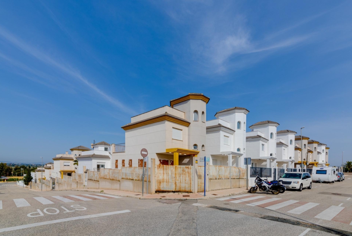 NIEUWE BUILD RESIDENTIAL IN SAN FULGENCIO