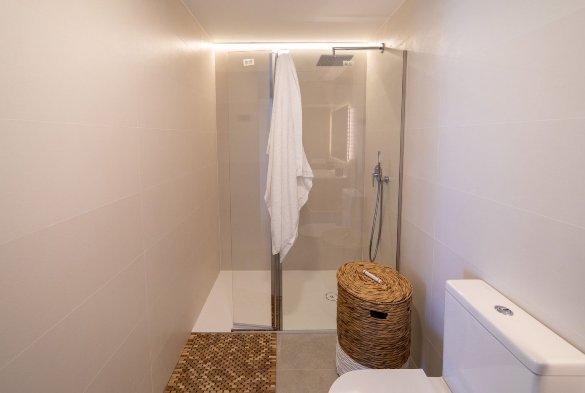 NEW APARTMENTS FOR SALE IN GRAN ALACANT, AT 20 MINUTES FROM ALICANTE and ELCHE, COSTA BLANCA