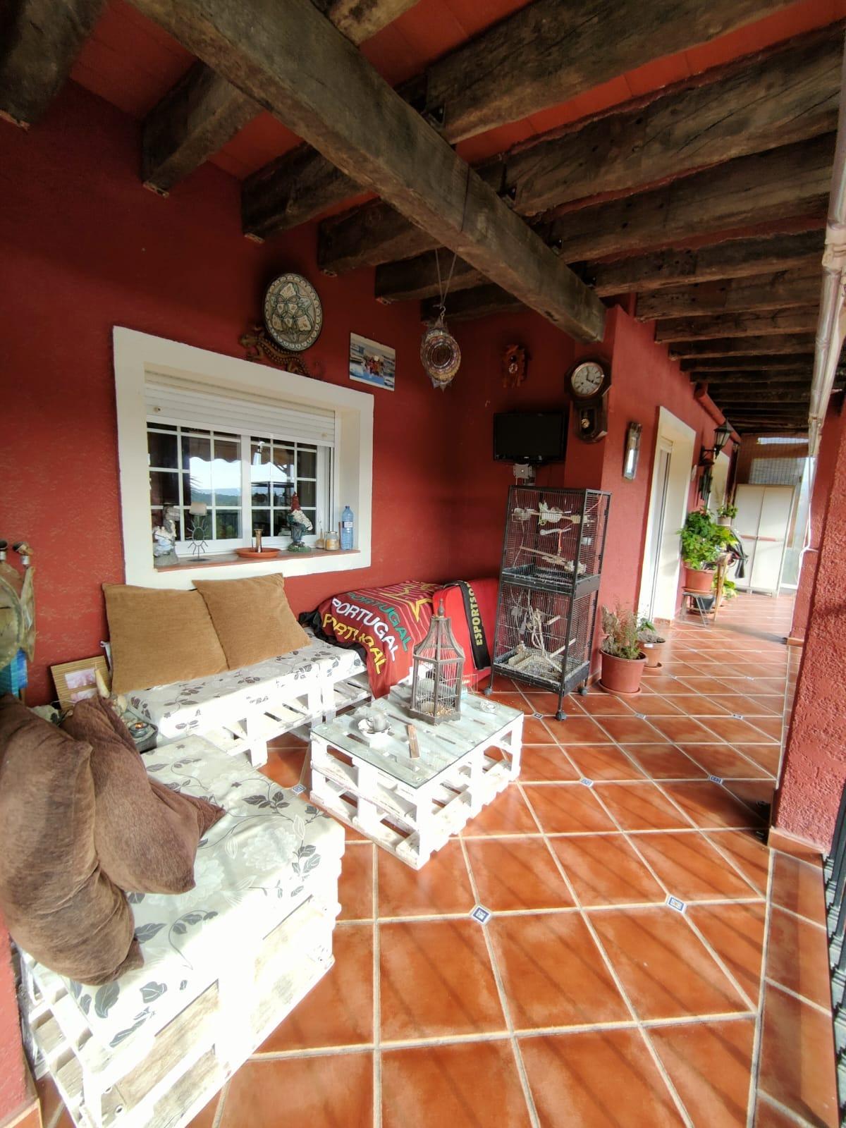 9-40-3 DETACHED VILLA, SPACIOUS WITH PRIVACY IN A NATURAL ENVIRONMENT IN LA NUCIA