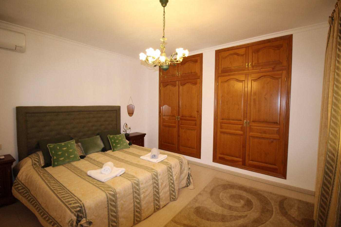 LUXURY MOUNTAIN VILLA MET ZEEZICHT