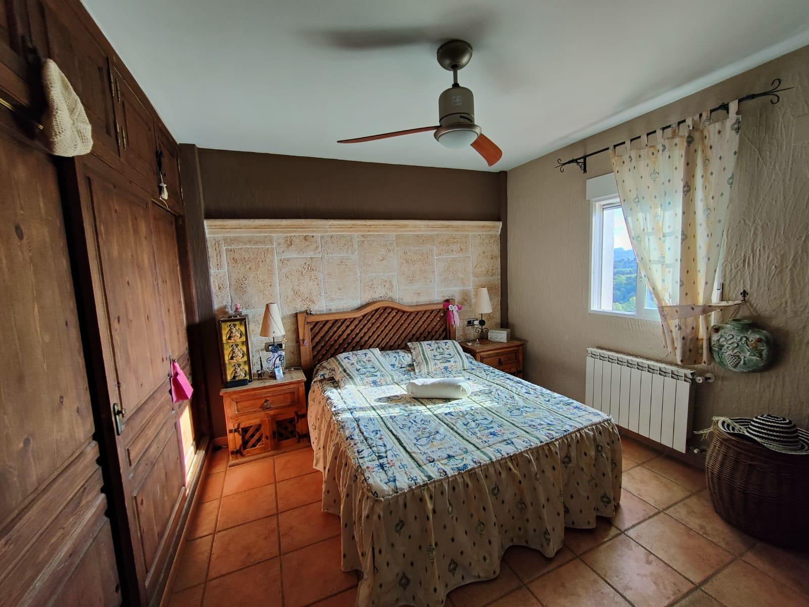9-43-3 DETACHED VILLA, SPACIOUS WITH PRIVACY IN A NATURAL ENVIRONMENT IN LA NUCIA