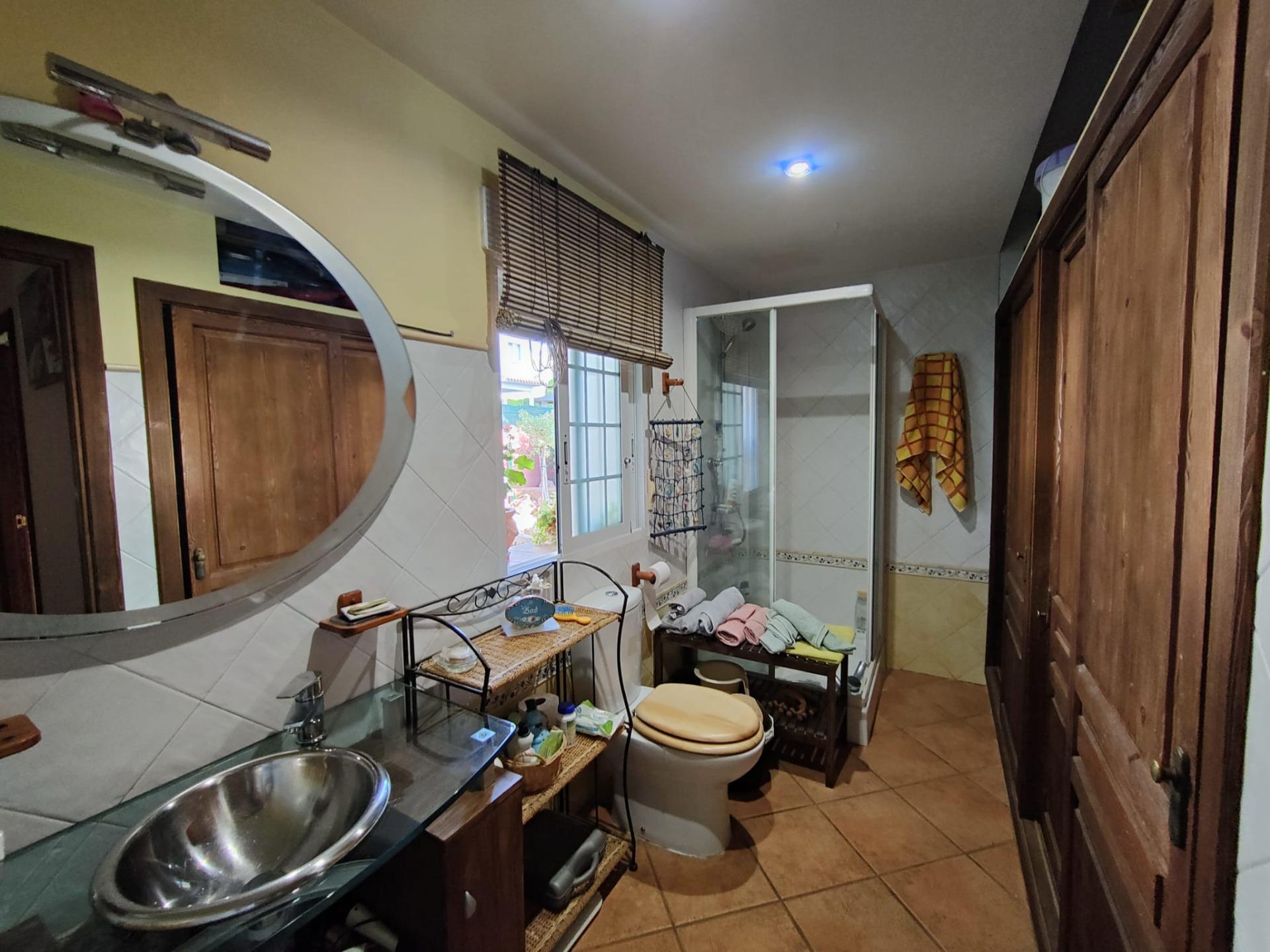 9-47-2 DETACHED VILLA, SPACIOUS WITH PRIVACY IN A NATURAL ENVIRONMENT IN LA NUCIA