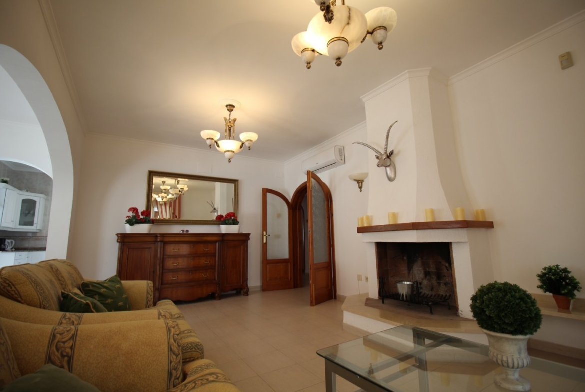 LUXURY MOUNTAIN VILLA MET ZEEZICHT