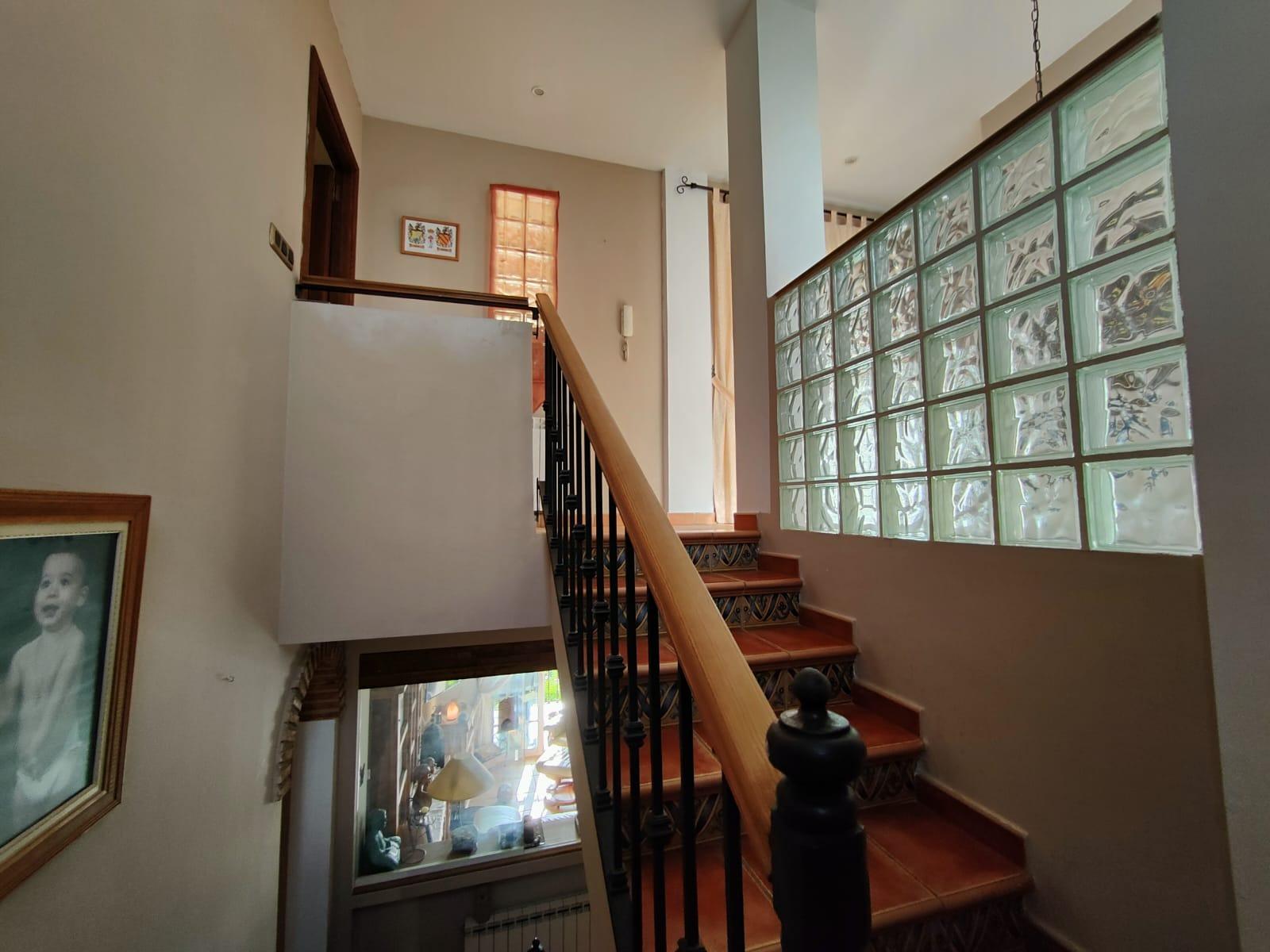 9-49-2 DETACHED VILLA, SPACIOUS WITH PRIVACY IN A NATURAL ENVIRONMENT IN LA NUCIA