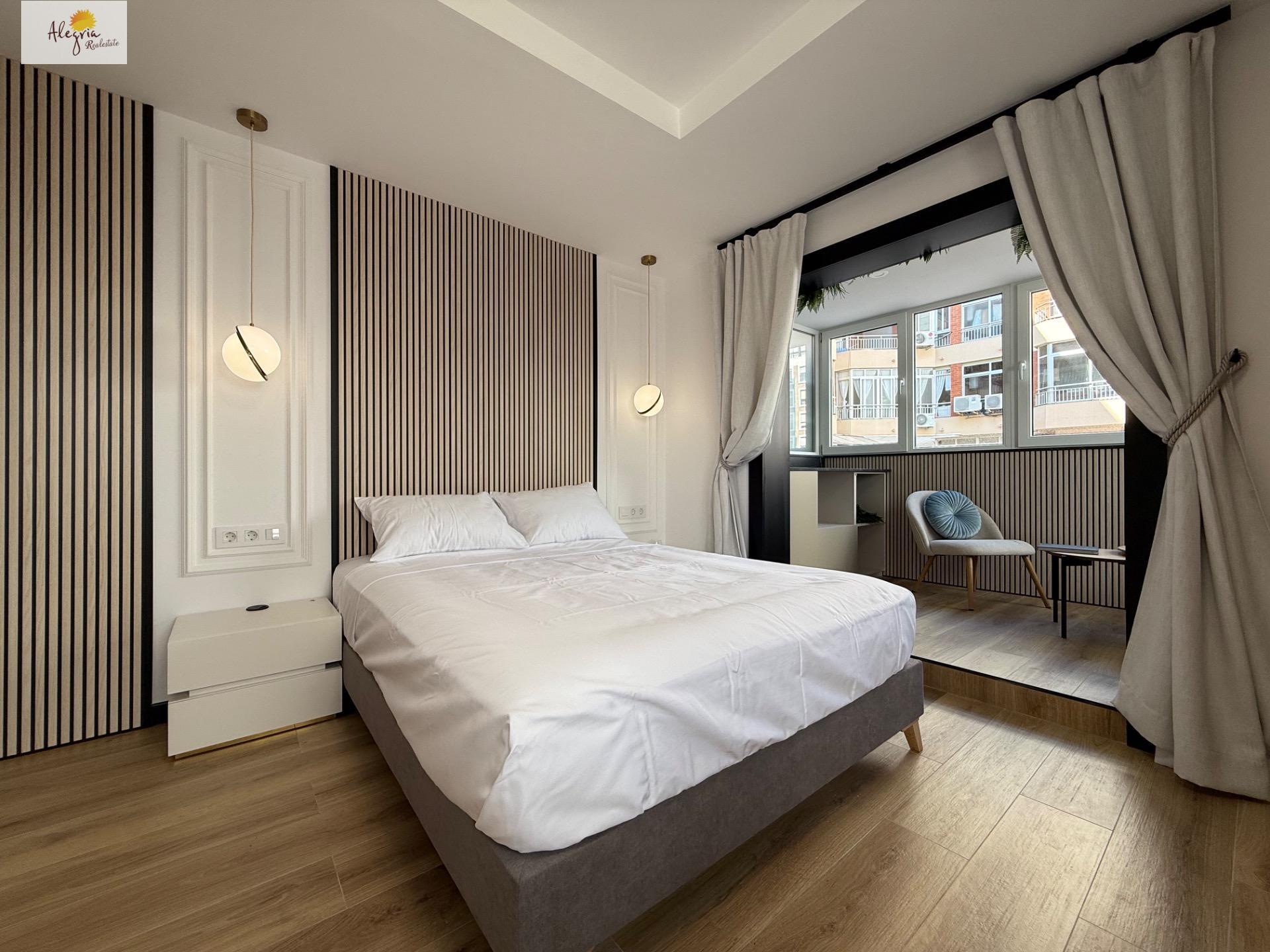9-5-13 Tourist License Aparthotel-Style Apartment for Sale – Turnkey Business in the Heart of Alicante