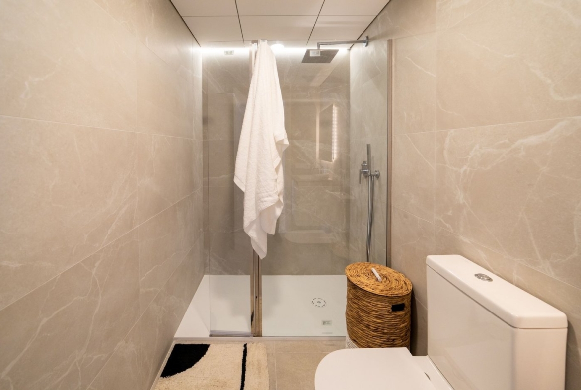NEW APARTMENTS FOR SALE IN GRAN ALACANT, AT 20 MINUTES FROM ALICANTE and ELCHE, COSTA BLANCA