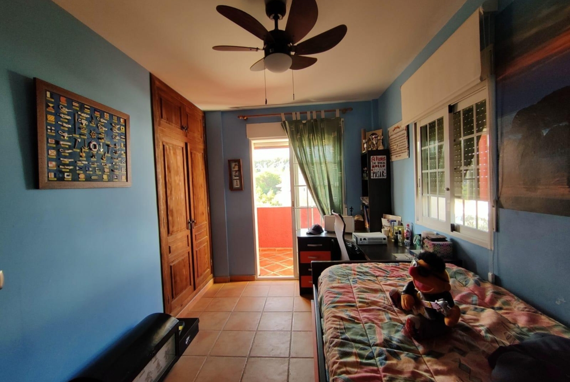 DETACHED VILLA, SPACIOUS WITH PRIVACY IN A NATURAL ENVIRONMENT IN LA NUCIA