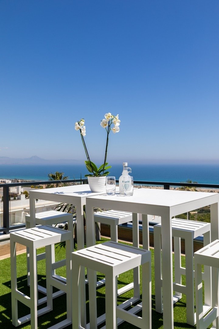 9-68 NEW APARTMENTS FOR SALE IN GRAN ALACANT, AT 20 MINUTES FROM ALICANTE and ELCHE, COSTA BLANCA