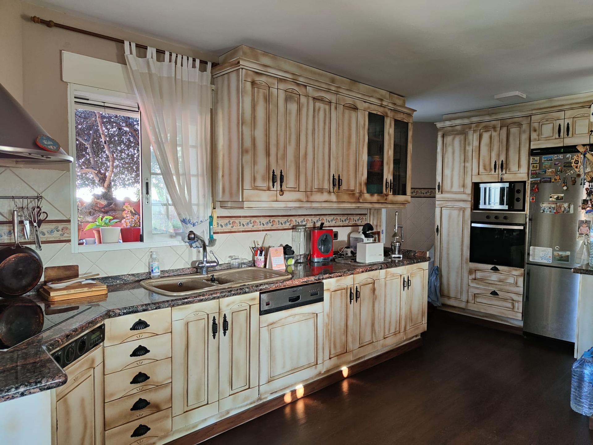 9-7-6 DETACHED VILLA, SPACIOUS WITH PRIVACY IN A NATURAL ENVIRONMENT IN LA NUCIA