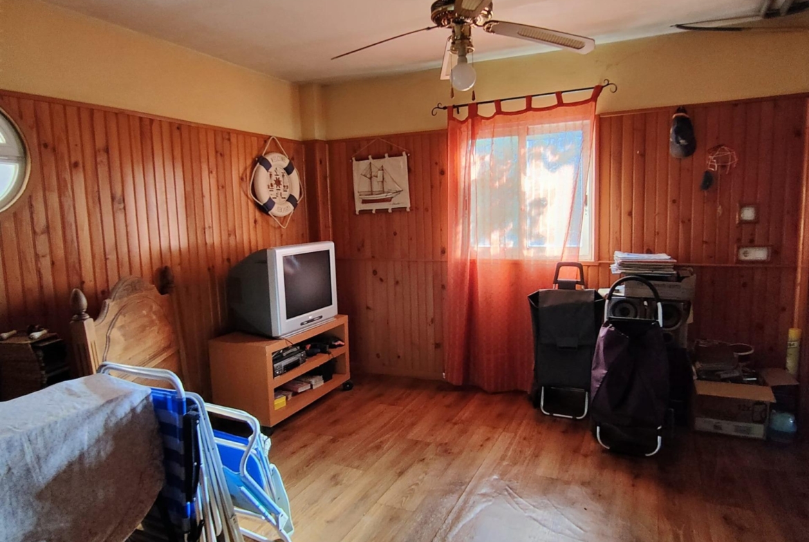 DETACHED VILLA, SPACIOUS WITH PRIVACY IN A NATURAL ENVIRONMENT IN LA NUCIA