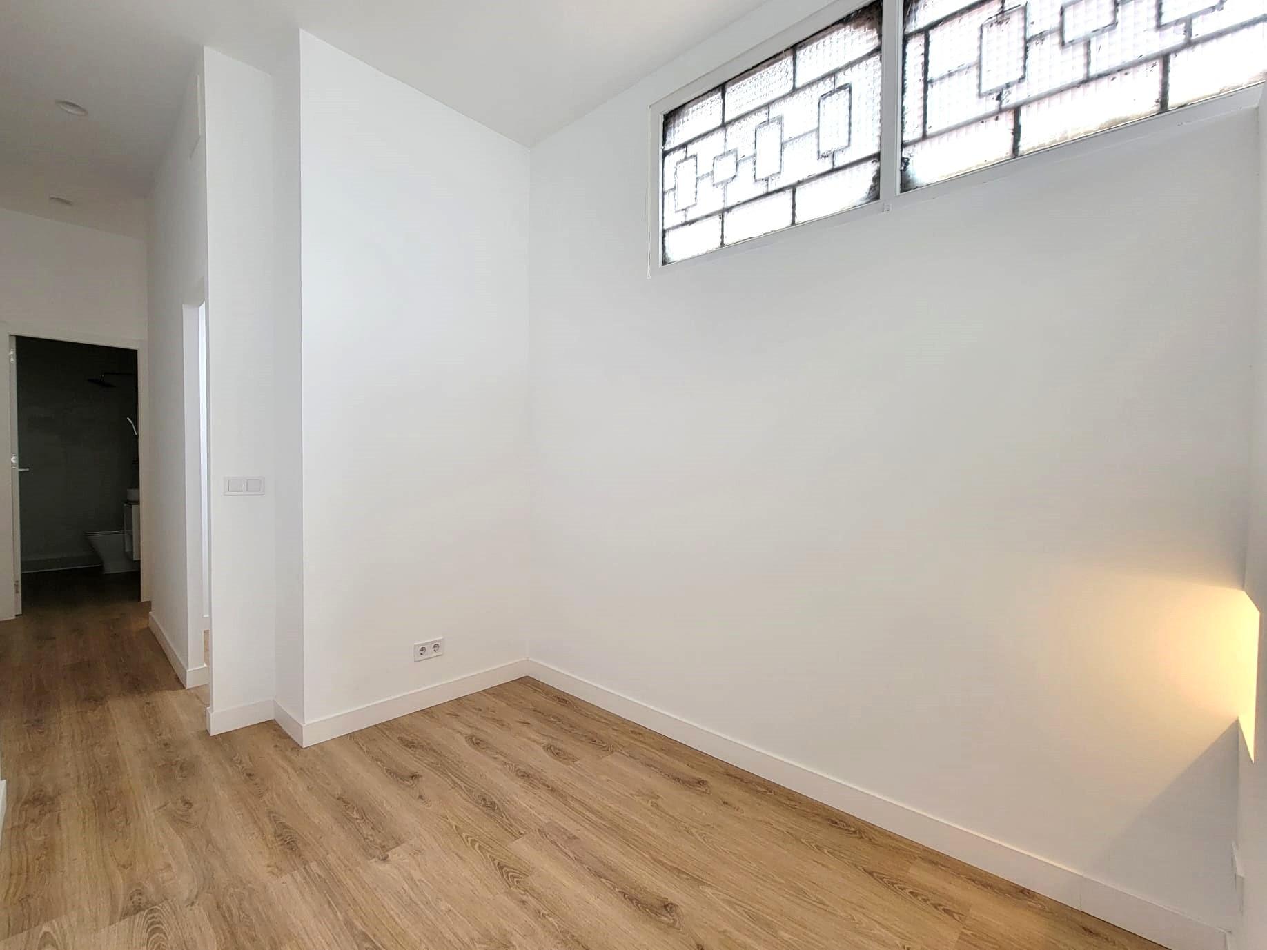 9-8-10 FANTASTIC APARTMENT FOR SALE IN COMILLAS, MADRID