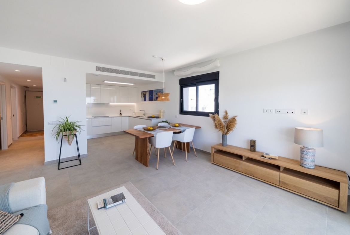 NEW APARTMENTS FOR SALE IN GRAN ALACANT, AT 20 MINUTES FROM ALICANTE and ELCHE, COSTA BLANCA