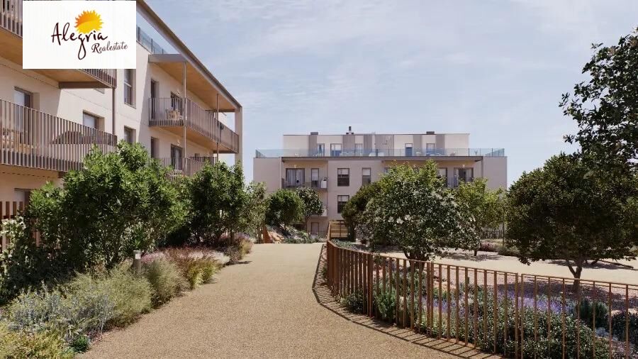 New development of multi-family homes in Godella