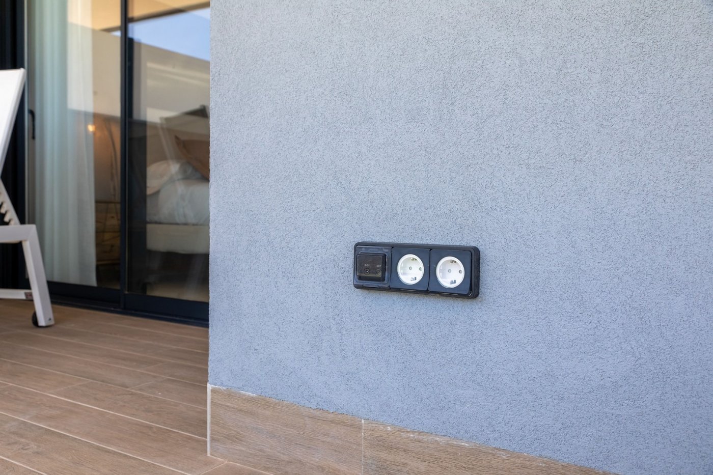 9-86 NEW APARTMENTS FOR SALE IN GRAN ALACANT, AT 20 MINUTES FROM ALICANTE and ELCHE, COSTA BLANCA