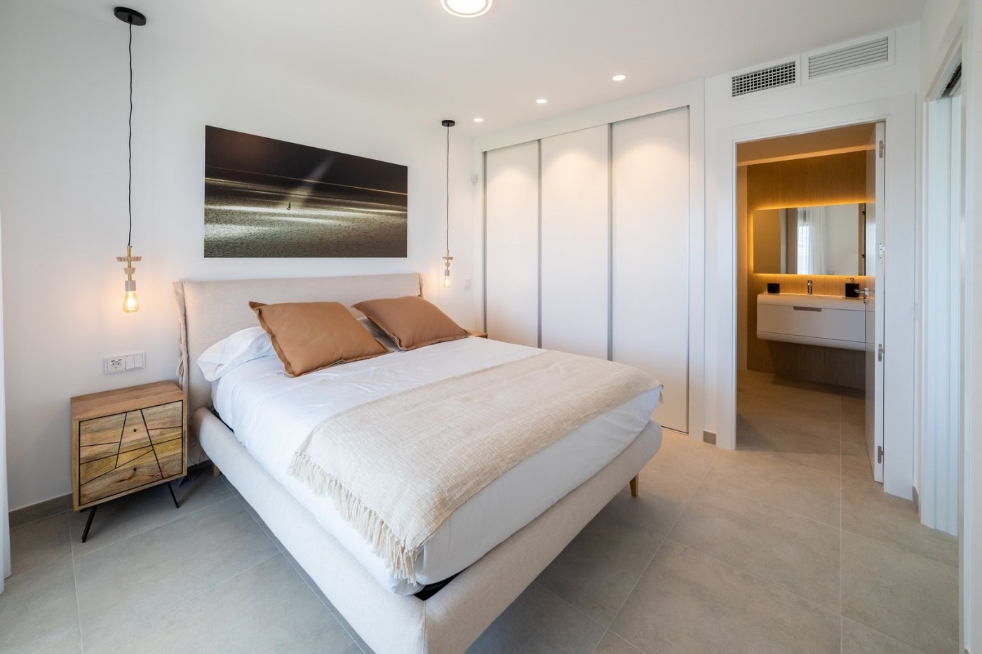9-89 NEW APARTMENTS FOR SALE IN GRAN ALACANT, AT 20 MINUTES FROM ALICANTE and ELCHE, COSTA BLANCA